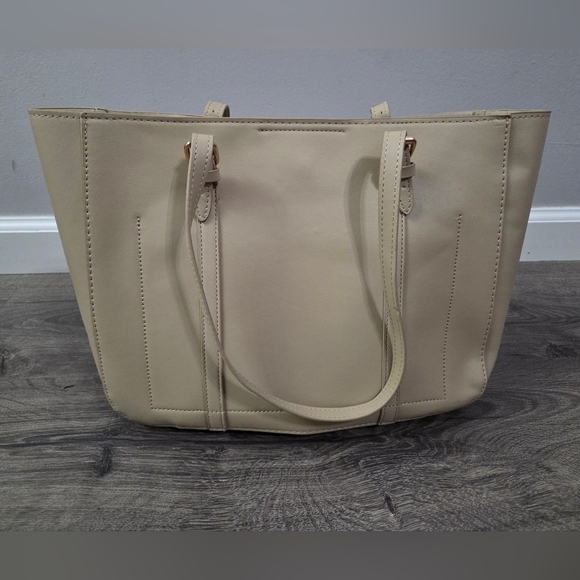 Steve Madden Tote & Crossbody Bag Set - Picture 5 of 11